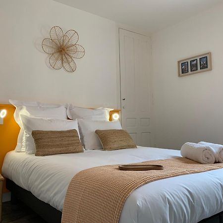 Logis St Joseph Bed & Breakfast Angers Exterior foto