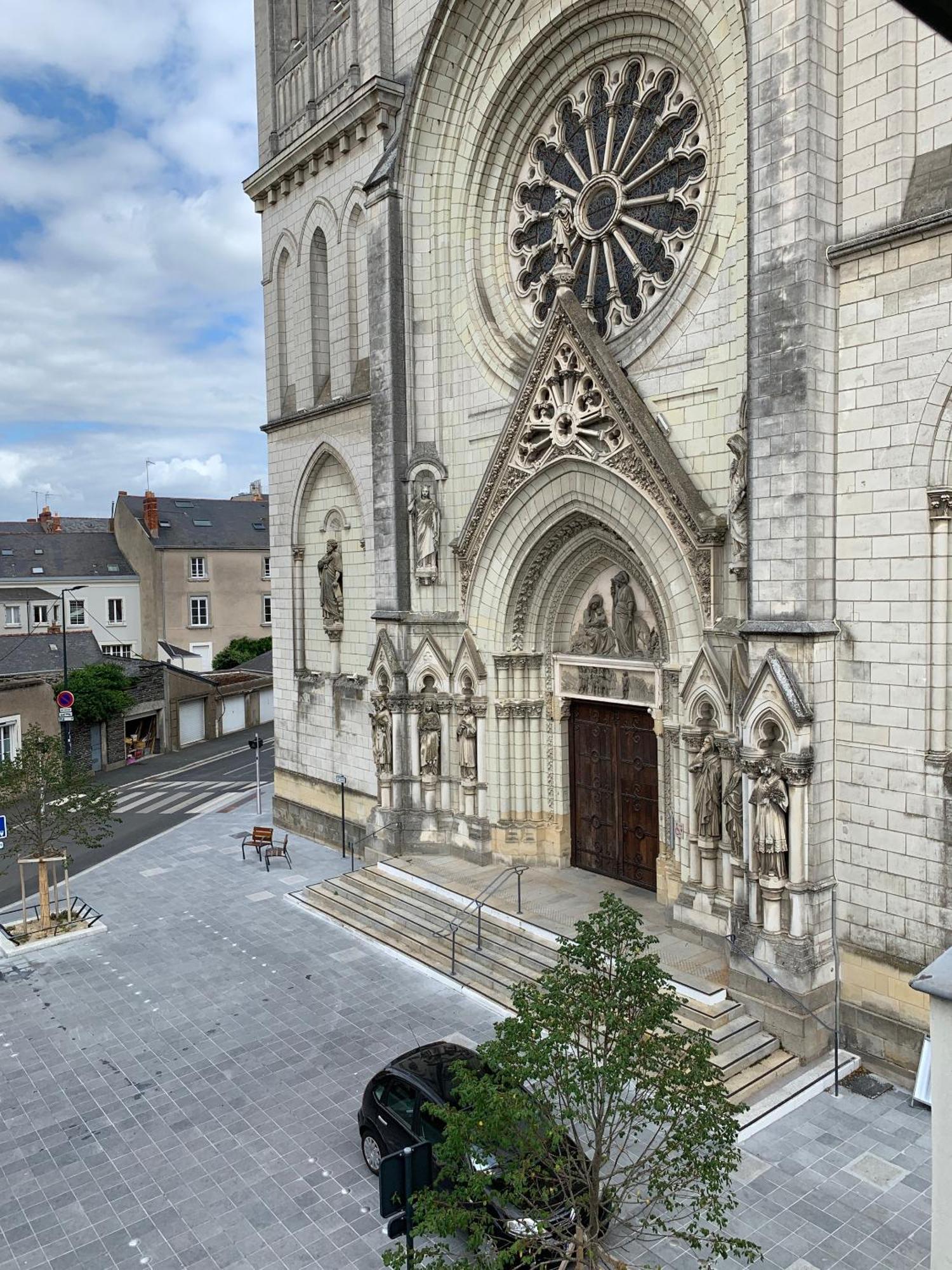 Logis St Joseph Bed & Breakfast Angers Exterior foto