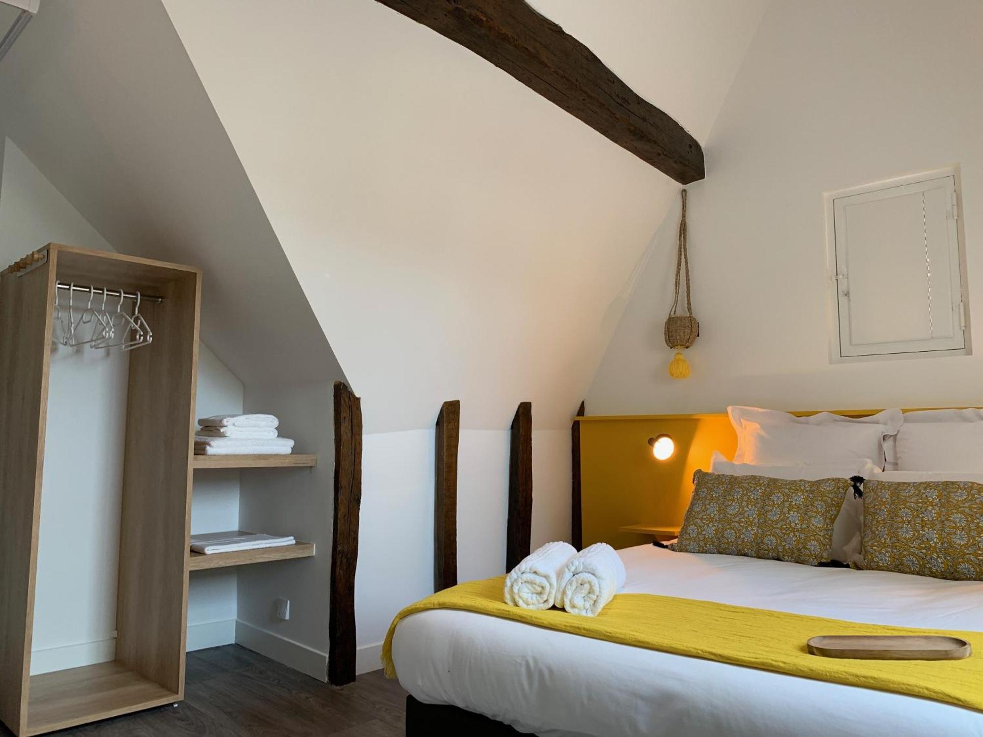 Logis St Joseph Bed & Breakfast Angers Exterior foto